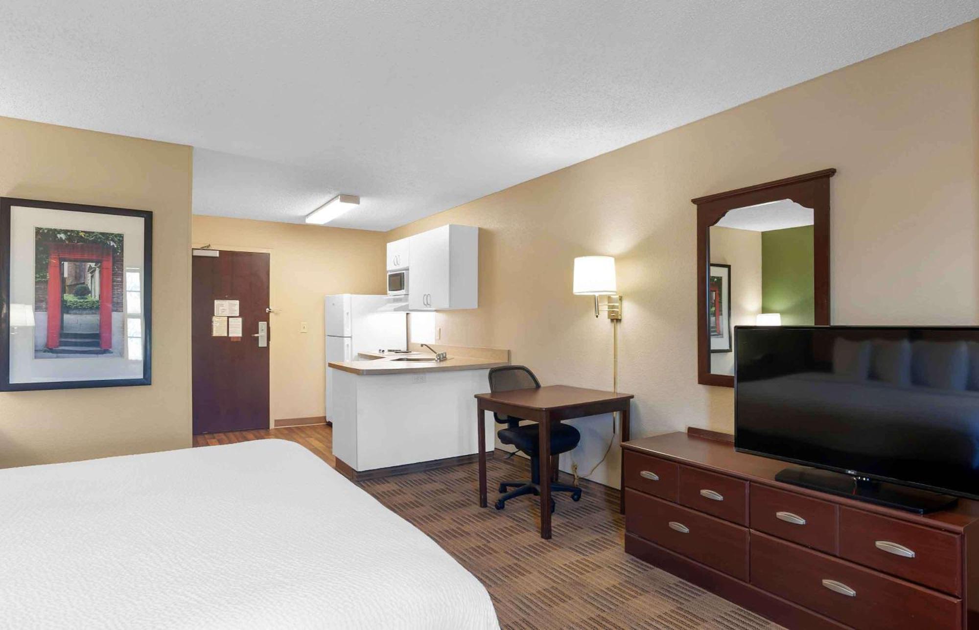 Extended Stay America Suites - San Diego - Mission Valley - Stadium Екстериор снимка