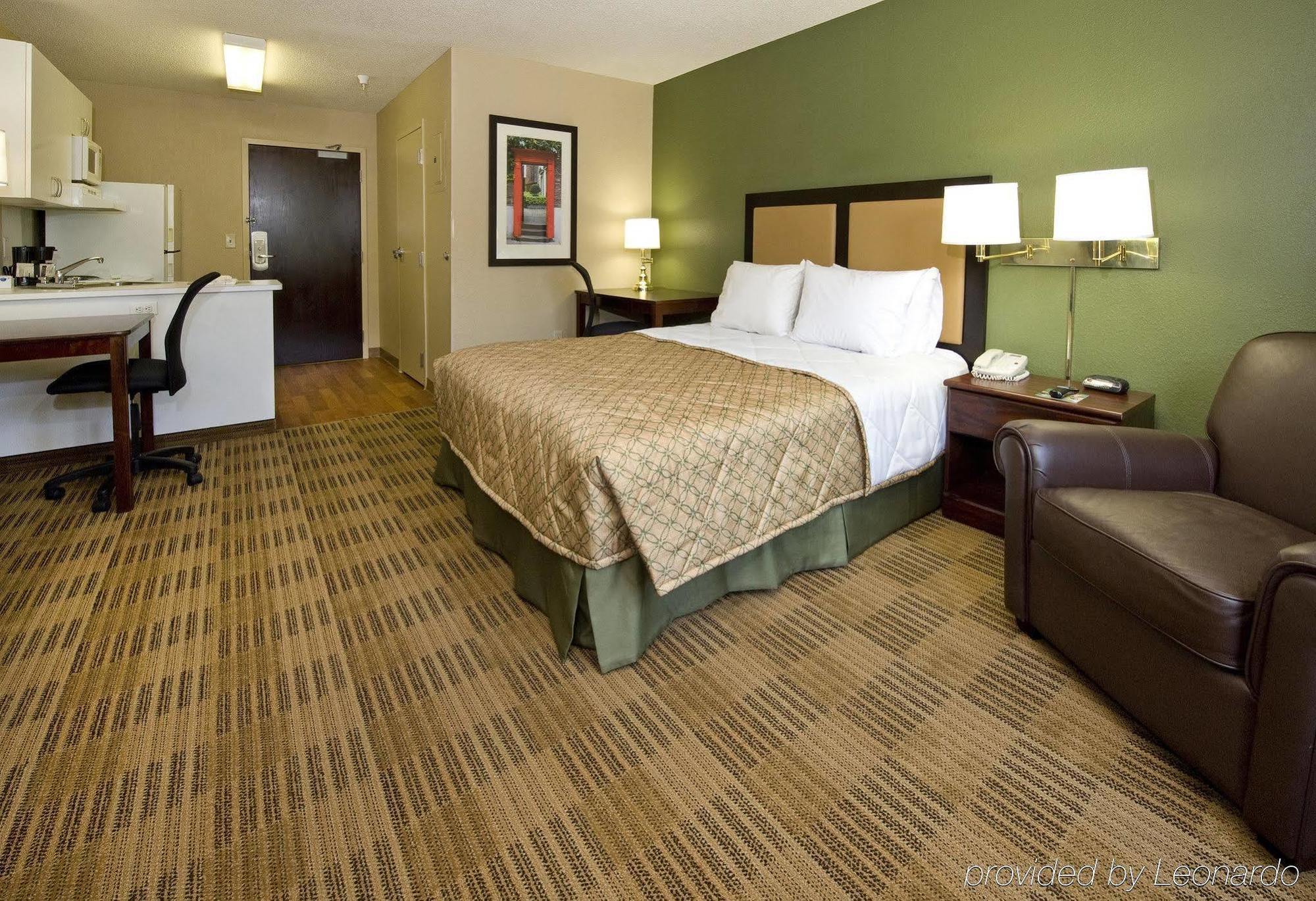 Extended Stay America Suites - San Diego - Mission Valley - Stadium Екстериор снимка